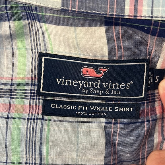 Vineyard Vines button down dress shirt men’s size small - Picture 2 of 9